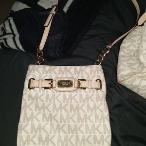 Mk cross body